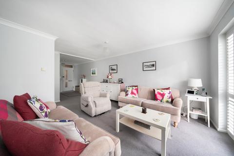 Flat 1, Rossmore Chislehurst Road, Sidcup, DA14 6BJ