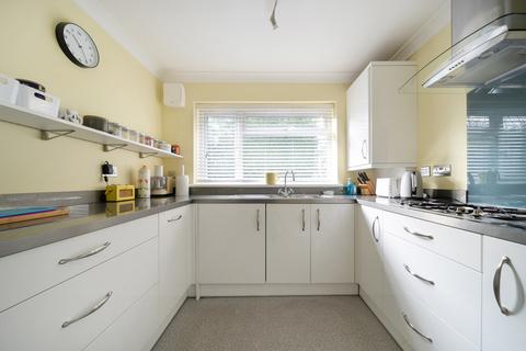 Flat 1, Rossmore Chislehurst Road, Sidcup, DA14 6BJ