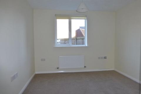 2 bedroom maisonette to rent, Goldfinch Road, Uppingham LE15