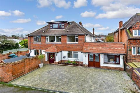 4 bedroom semi-detached house for sale, Roman Way, Havant, Hampshire