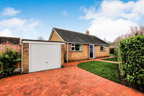 2 bedroom detached bungalow to rent, Geoffrey Bishop Avenue, Fulbourn, Cambridge