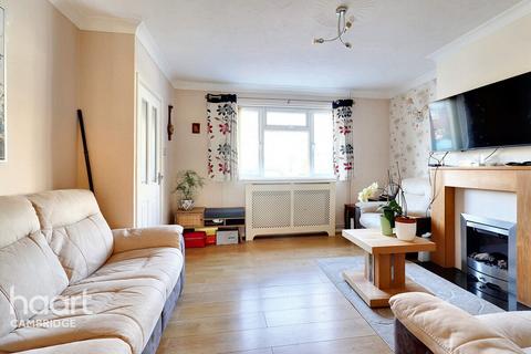 3 bedroom semi-detached house for sale, Pen Close, Cambridge