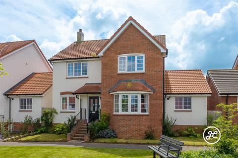 4 bedroom detached house for sale, Orchard Close, Puriton