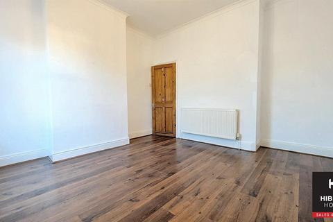 2 bedroom terraced house to rent, Heaviley Grove, Stockport SK2