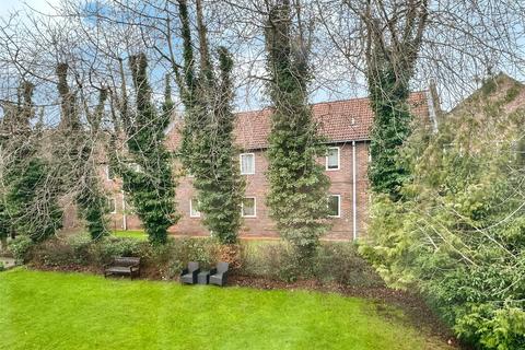 2 bedroom apartment for sale, Mathesons Gardens, Morpeth