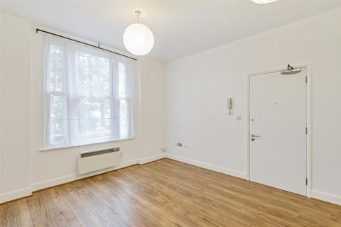 1 bedroom flat for sale, Penge Road, London