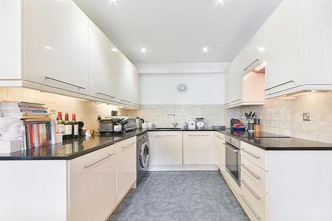 2 bedroom flat to rent, Bridewell Place, London, E1W