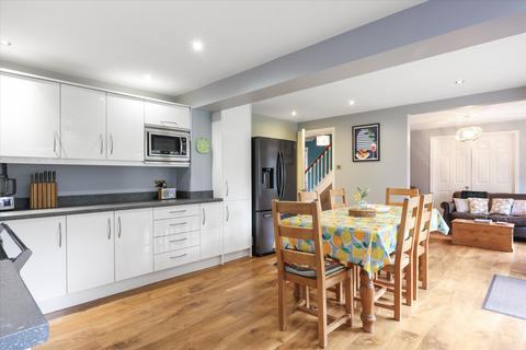 11 Moorend Glade, Charlton Kings, Cheltenham, GL53 9AT