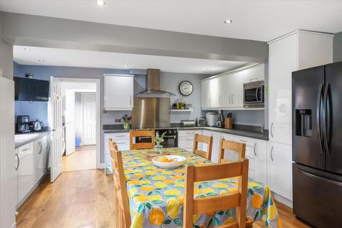 11 Moorend Glade, Charlton Kings, Cheltenham, GL53 9AT