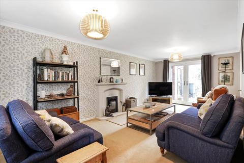 11 Moorend Glade, Charlton Kings, Cheltenham, GL53 9AT