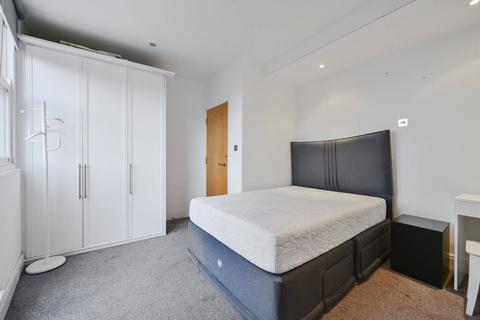 3 bedroom flat for sale, High Holborn, Holborn, London, WC1V