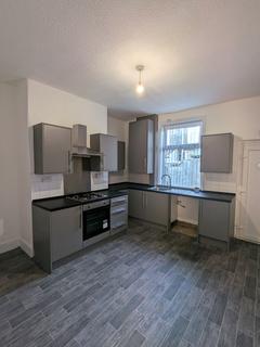 2 bedroom terraced house to rent, Ada Street, Burnley BB10