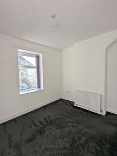 2 bedroom terraced house to rent, Ada Street, Burnley BB10