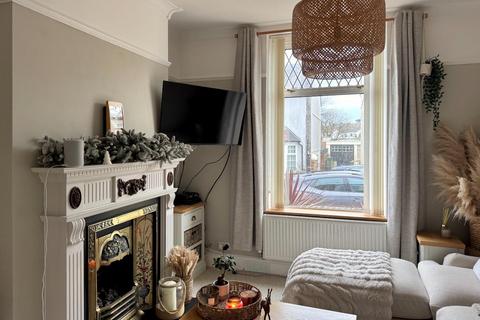 2 bedroom terraced house for sale, Grove Terrace, Penarth