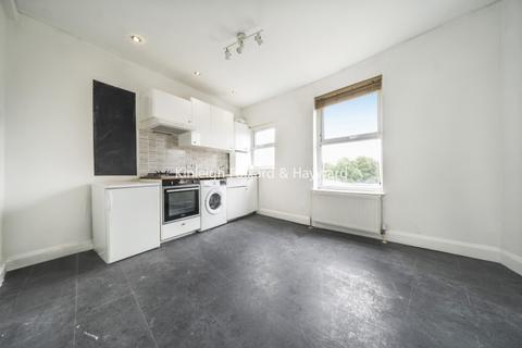 2 bedroom apartment to rent, Sydenham Road London SE26