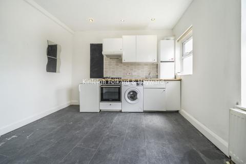 2 bedroom apartment to rent, Sydenham Road London SE26