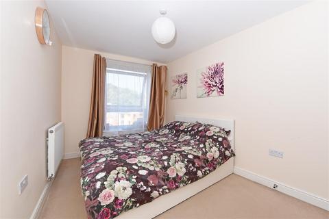 2 bedroom apartment to rent, Brand House, Farnborough GU14