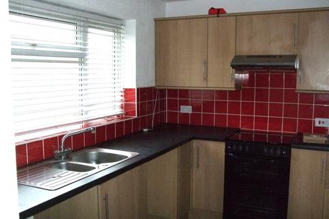 3 bedroom terraced house to rent, Sandringham Road, Rainham ME8