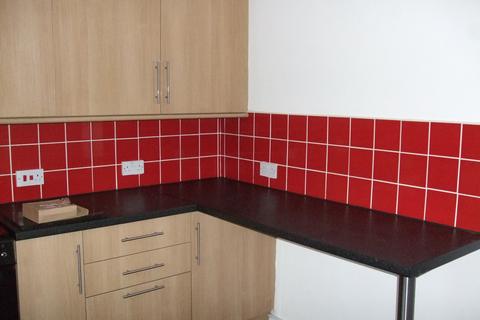 3 bedroom terraced house to rent, Sandringham Road, Rainham ME8