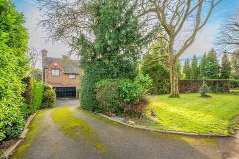 4 bedroom detached house for sale, 38 Lovelace Avenue, Solihull B91