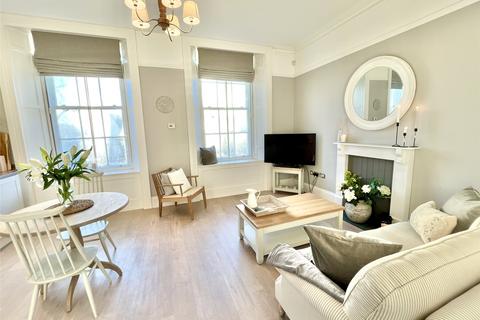 2 bedroom apartment for sale, Northumberland Square, North Shields, NE30