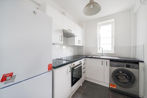 1 bedroom apartment to rent, Elmers End Road London SE20