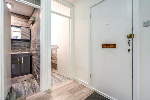 2 bedroom flat for sale, Sunningdale Court, Goring-by-Sea BN12