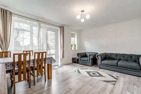 2 bedroom flat for sale, Sunningdale Court, Goring-by-Sea BN12