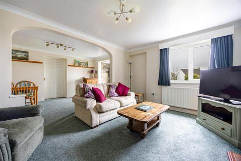 undefined, 16 Manor Close, Burton In Lonsdale
