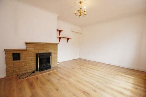 3 bedroom terraced house to rent, Bushy Hill Drive, Guildford GU1