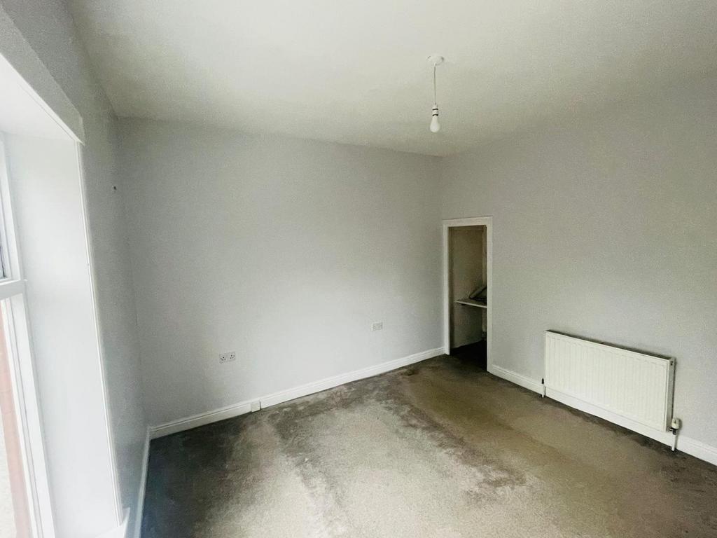 Bedroom 1a