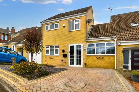 3 bedroom link detached house for sale, Rooms Fold, Morley, Leeds, West Yorkshire