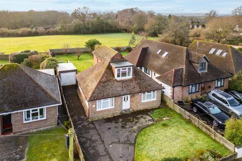 2 bedroom chalet for sale, Hamsland, Horsted Keynes