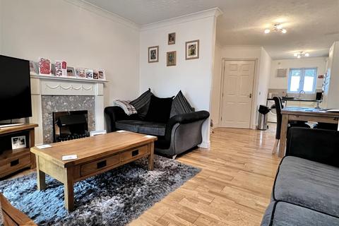 24 Cherry Tree Road, Axminster, EX13 5GQ