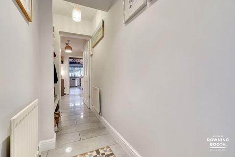 53 Burton Road, Streethay, Lichfield, WS13 8LR