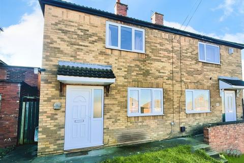 2 bedroom semi-detached house to rent, Bernard Road, Doncaster DN12