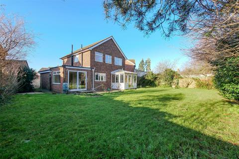 6 Aston Close, Wallingford, OX10 9AY