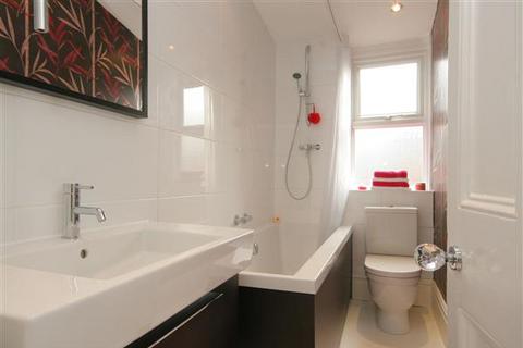 1 bedroom apartment for sale, Vineyard Hill Road, Wimbledon, SW19