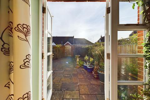 3 bedroom terraced house for sale, Church Street, Northrepps, Cromer