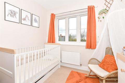 6 Cranborne Gardens, Crowborough, TN6 1FA