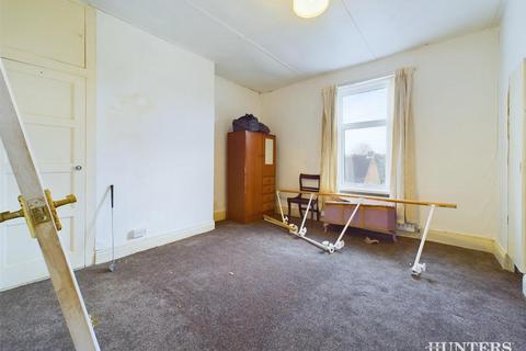 2 bedroom end of terrace house for sale, Low Church Street, Stanley