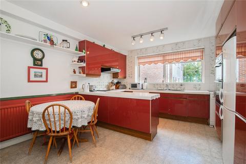 4 bedroom house for sale, Berystede, Kingston upon Thames, KT2