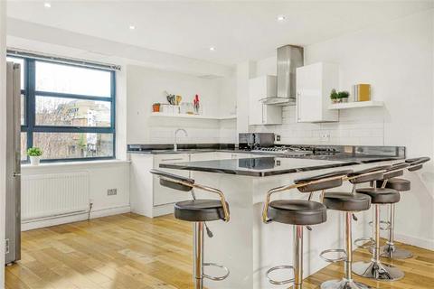 3 bedroom flat for sale, Drysdale Street, London N1