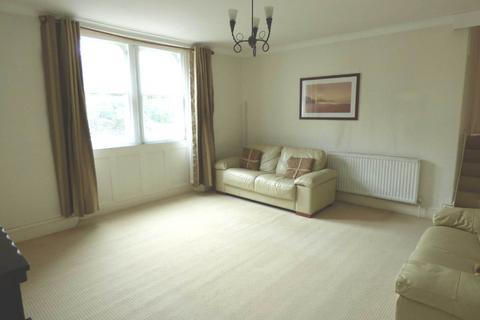 2 bedroom flat for sale, Arundell Road, Hillside