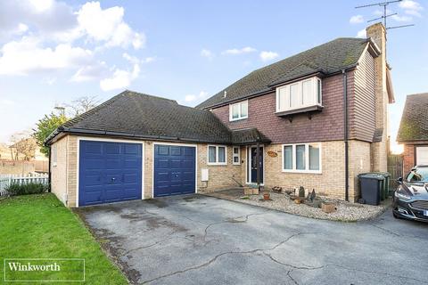 4 bedroom detached house for sale, Fennel Close, Chineham, Basingstoke, RG24