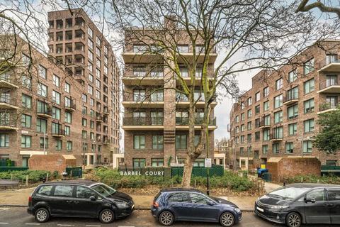 2 bedroom flat for sale, Clapton Common, London E5