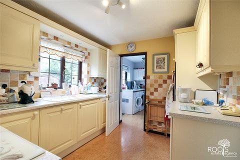 4 bedroom detached house for sale, Cochrane Close, West Berkshire RG19