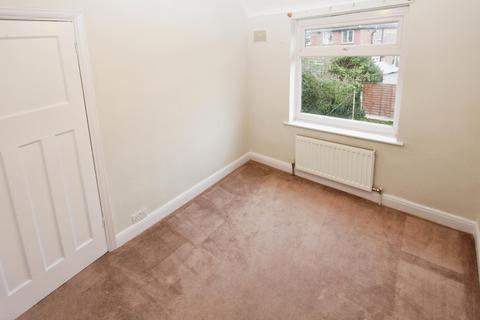 3 bedroom semi-detached house to rent, Marton Road, Beeston, Beeston, NG9