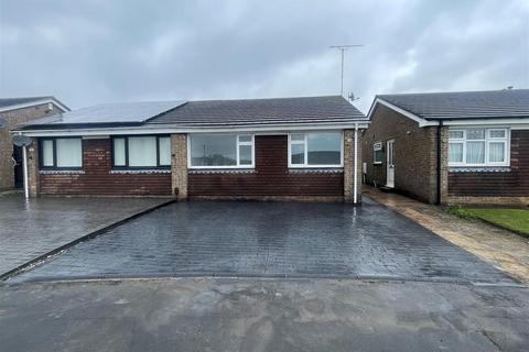 2 bedroom bungalow to rent, Leslie Close, Derby DE23