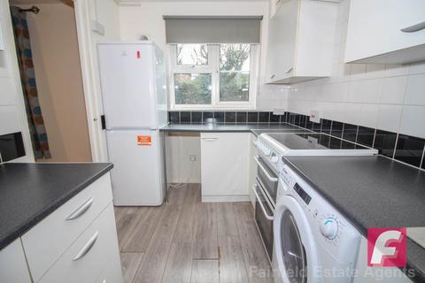 2 bedroom flat for sale, Redwood Close, South Oxhey